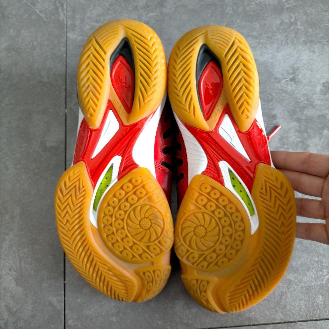 Mizuno WAVE CLAW バドミントンシューズ レッド/ブラック