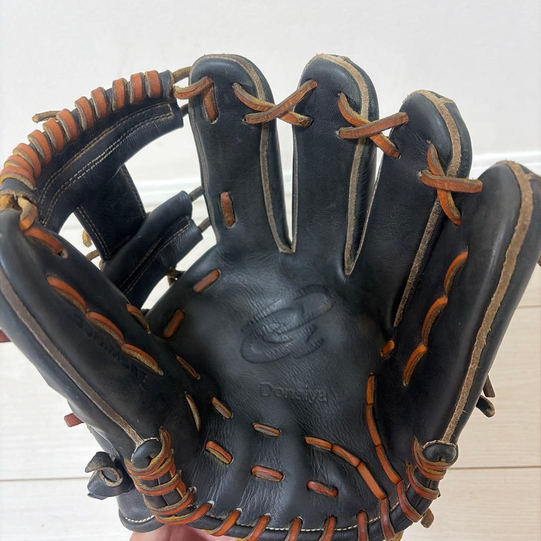 ドナイヤ限定グラブ　軟式・ゴムソフトグラブ　ブラック