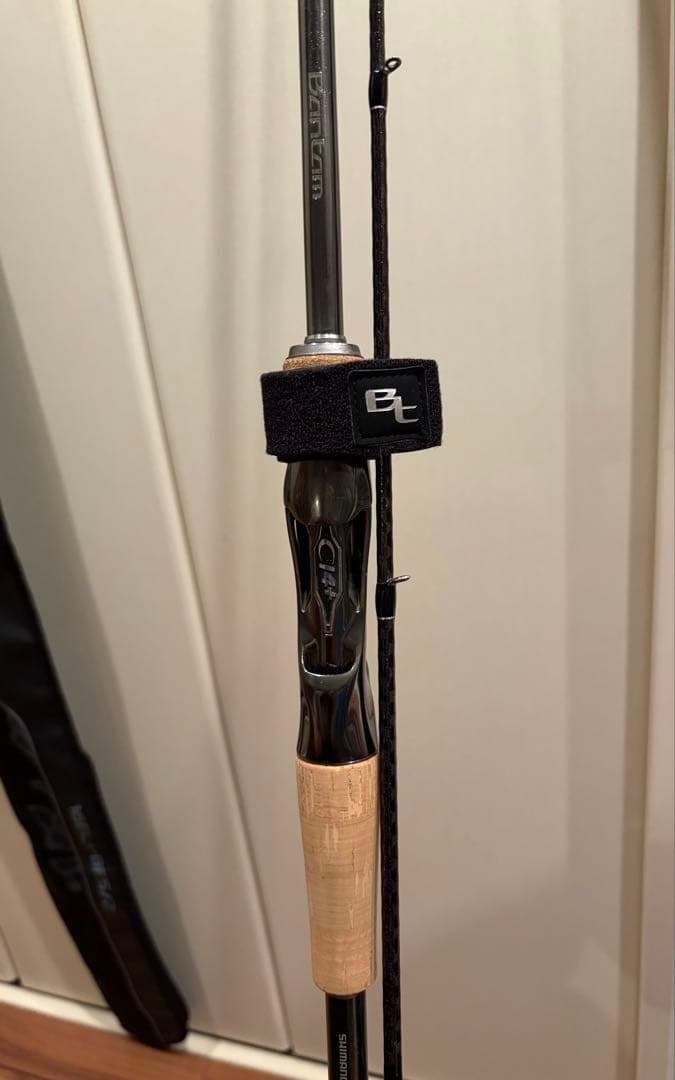 Shimano 168L+BFS/2 バスロッド 専用ケース付き