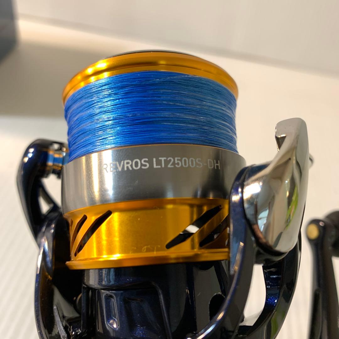 ダイワ　スピニングリール　24レブロス　中古　M70912-1