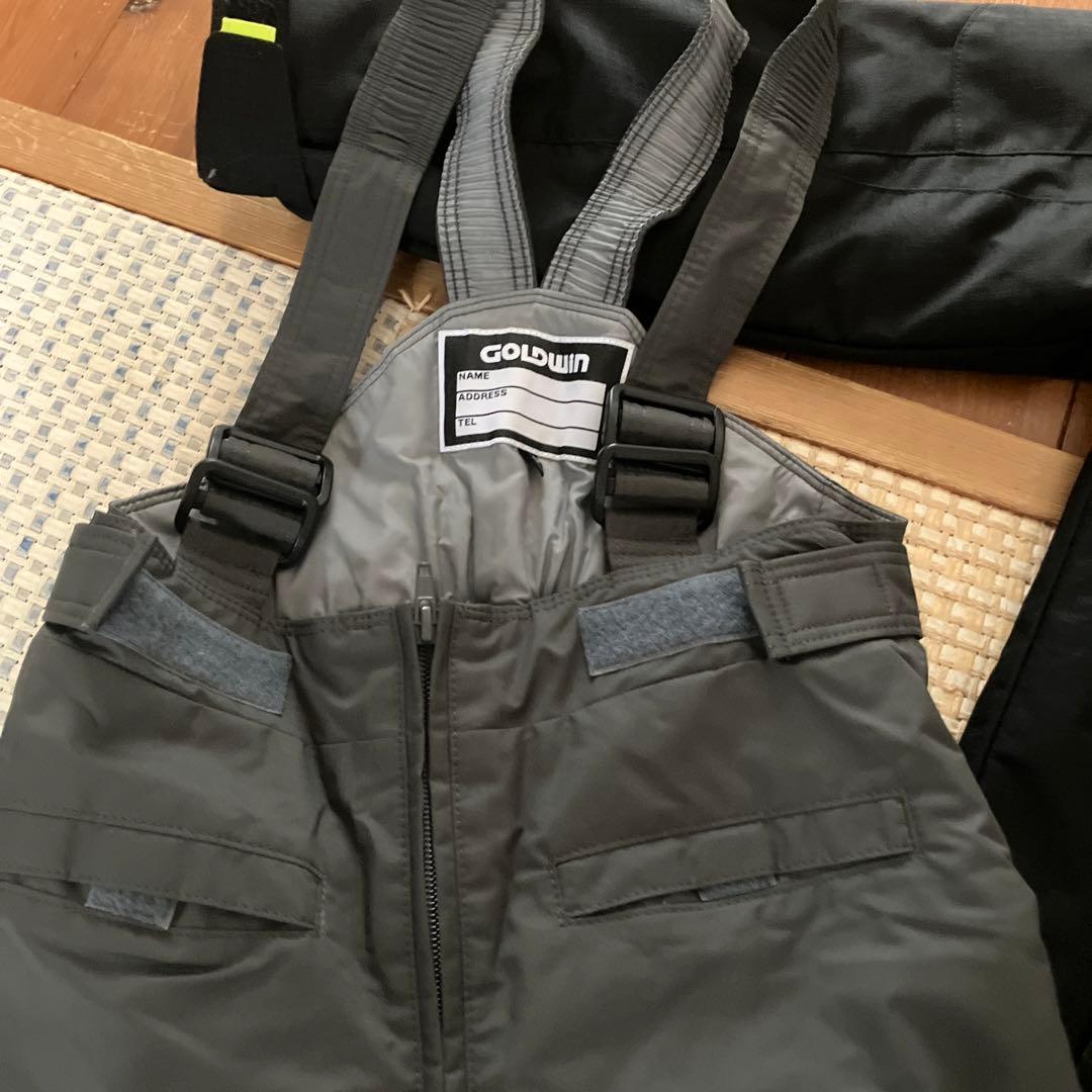 GOLDWIN スノーボードウェア 子ども用　中古品　上下セット　140