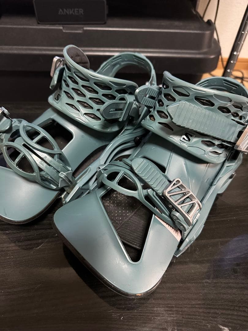 Salomon W'sスノーボードビンディング ホログラムW S サイズ