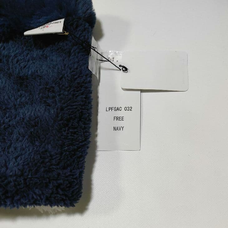 19,800円　 ルシアンペラフィネ　LPFG　ネックウォーマー　野口強