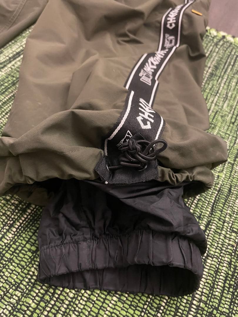 韓国ウェア　セットアップ　スノーウェア　XL　セットアップ