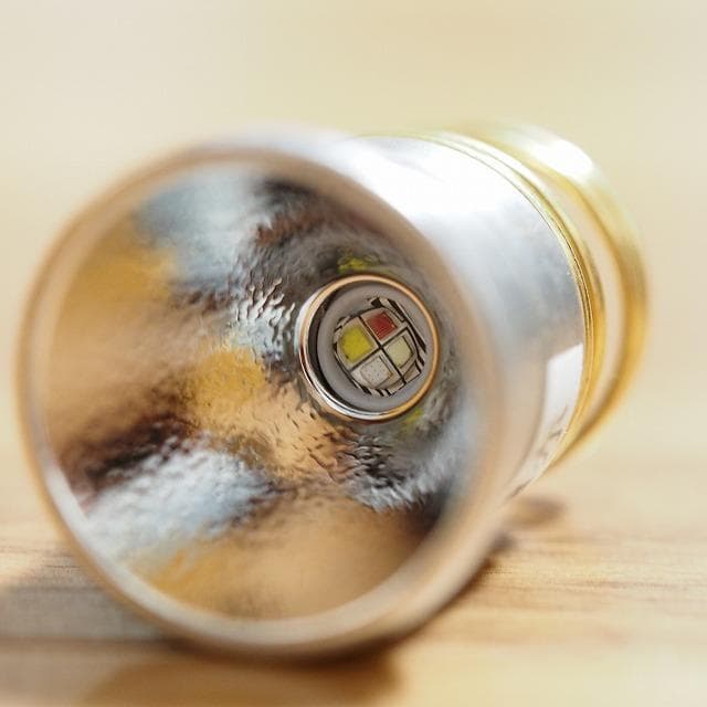 白青緑赤 4色搭載 P60 ドロップイン SUREFIRE ライト