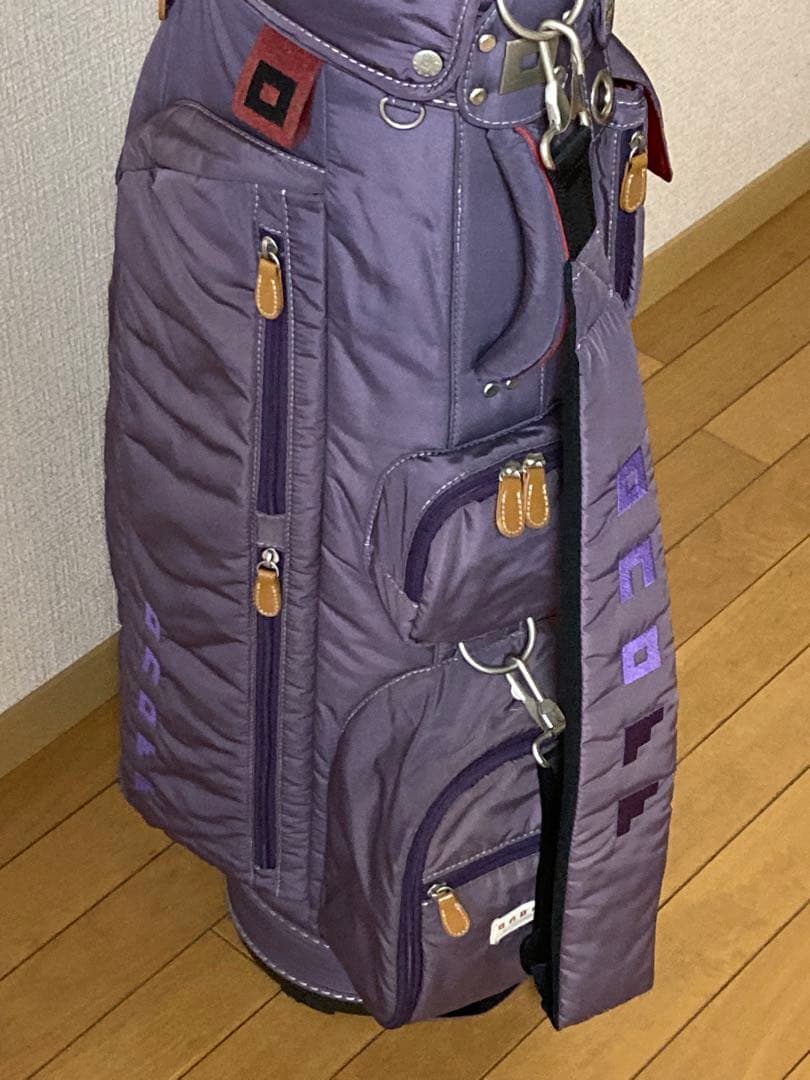 ONOFF オノフ　レディース用キャディーバッグ　パープル