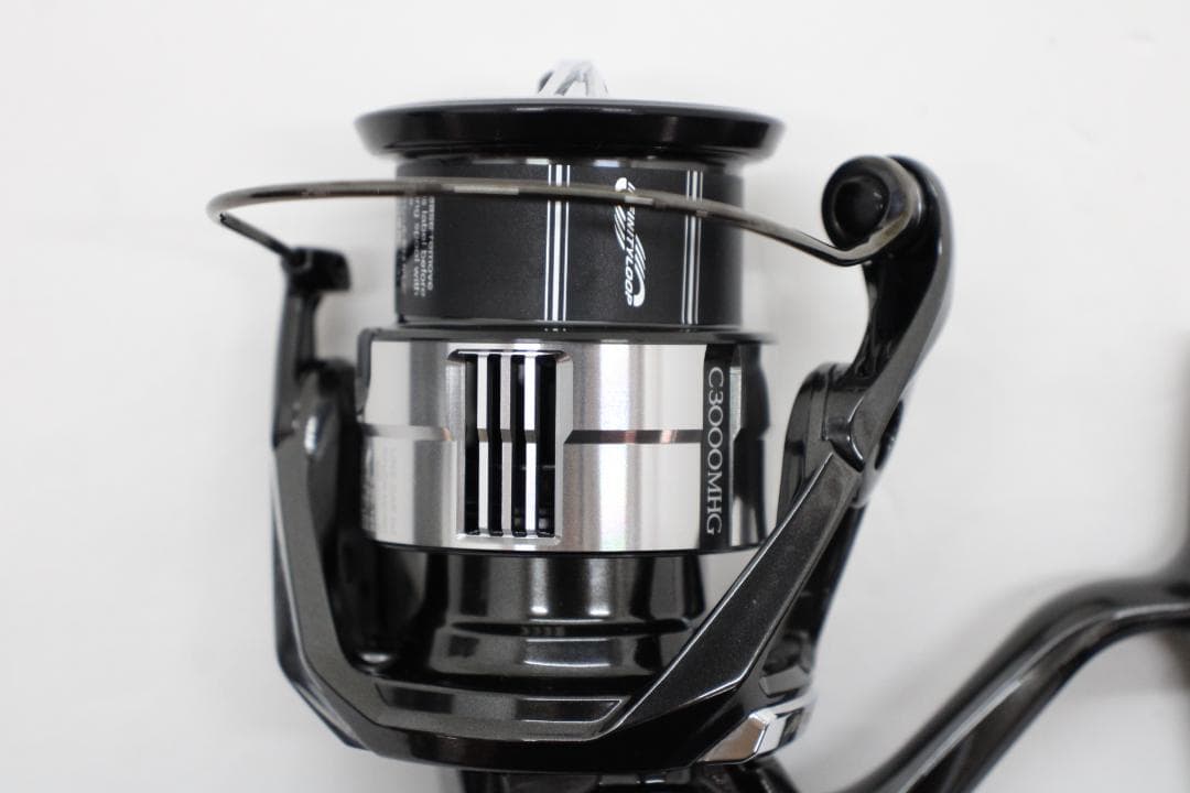 シマノ 23 ヴァンキッシュ C3000MHG 64-EY1001-17