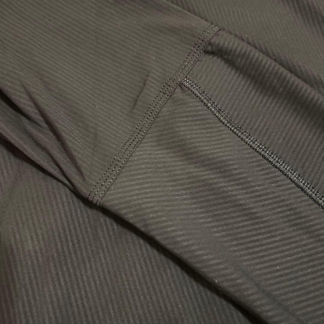 ルルレモン　lululemon リバーシブルフルジップパーカー　黒　サイズS M