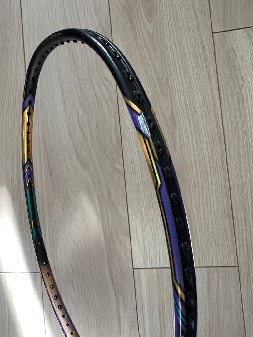 リーニンAERONAUT 9000I バドミントンラケット