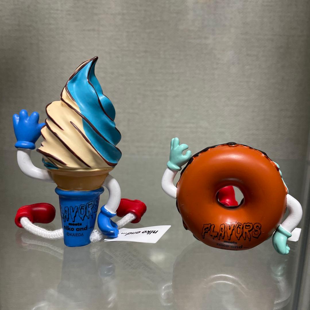 ニコアンド　niko and FLAVORS コラボ お座りオブジェ　2体セット