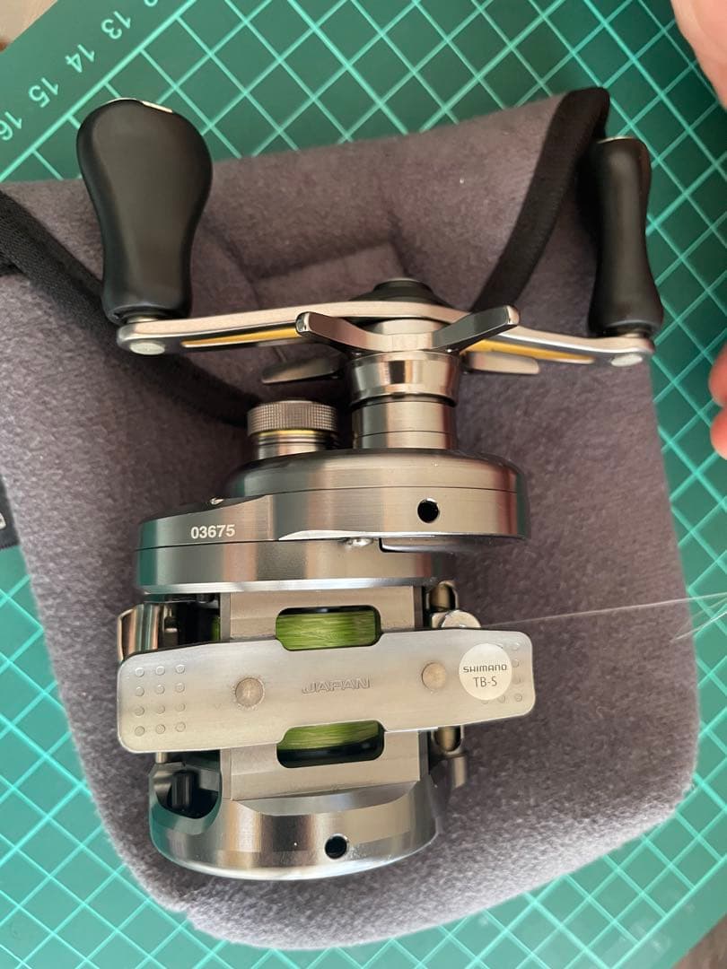 SHIMANO 17カルカッタコンクエストBFS HG