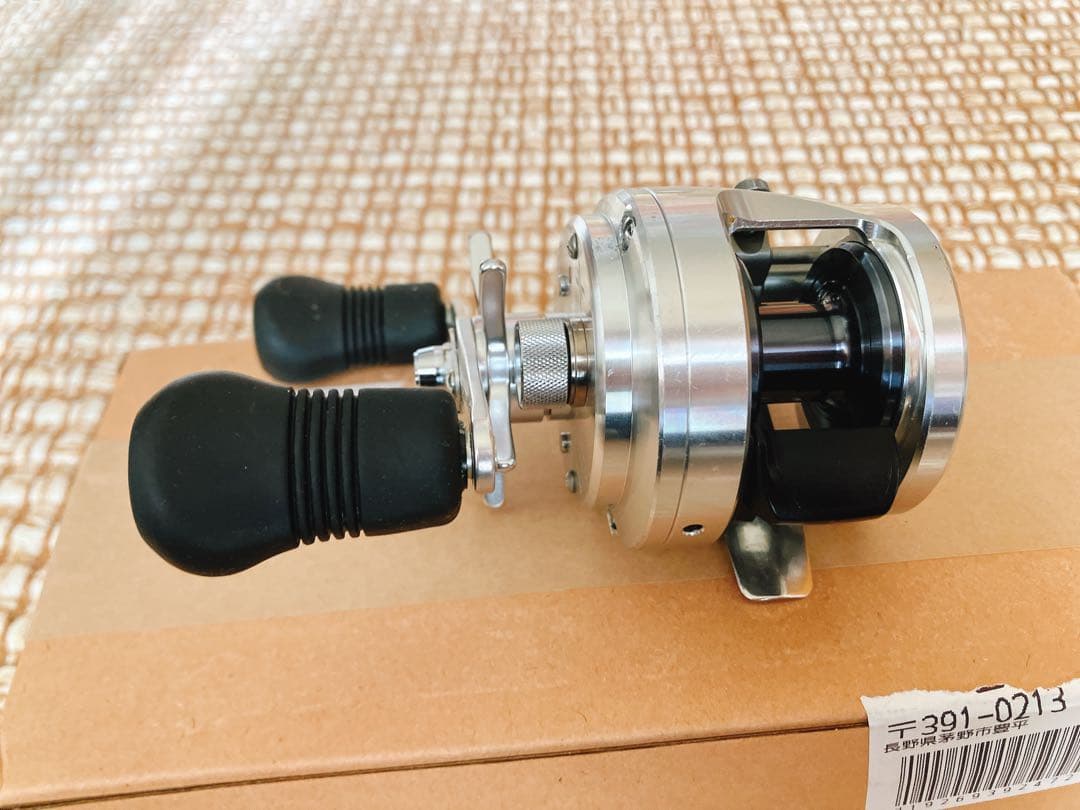Shimano シマノ オシア カルカッタ 201HG 左