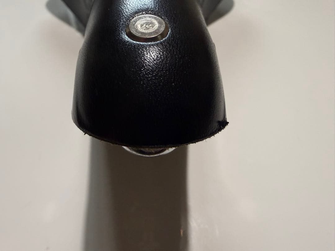 【極美品・英国製】BROOKS B17 チャンピオン レザーサドル（ブラック）