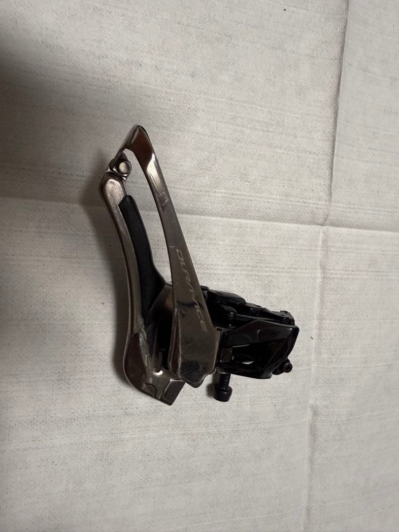 DURA-ACE 9100 機械式フロントディレイラー