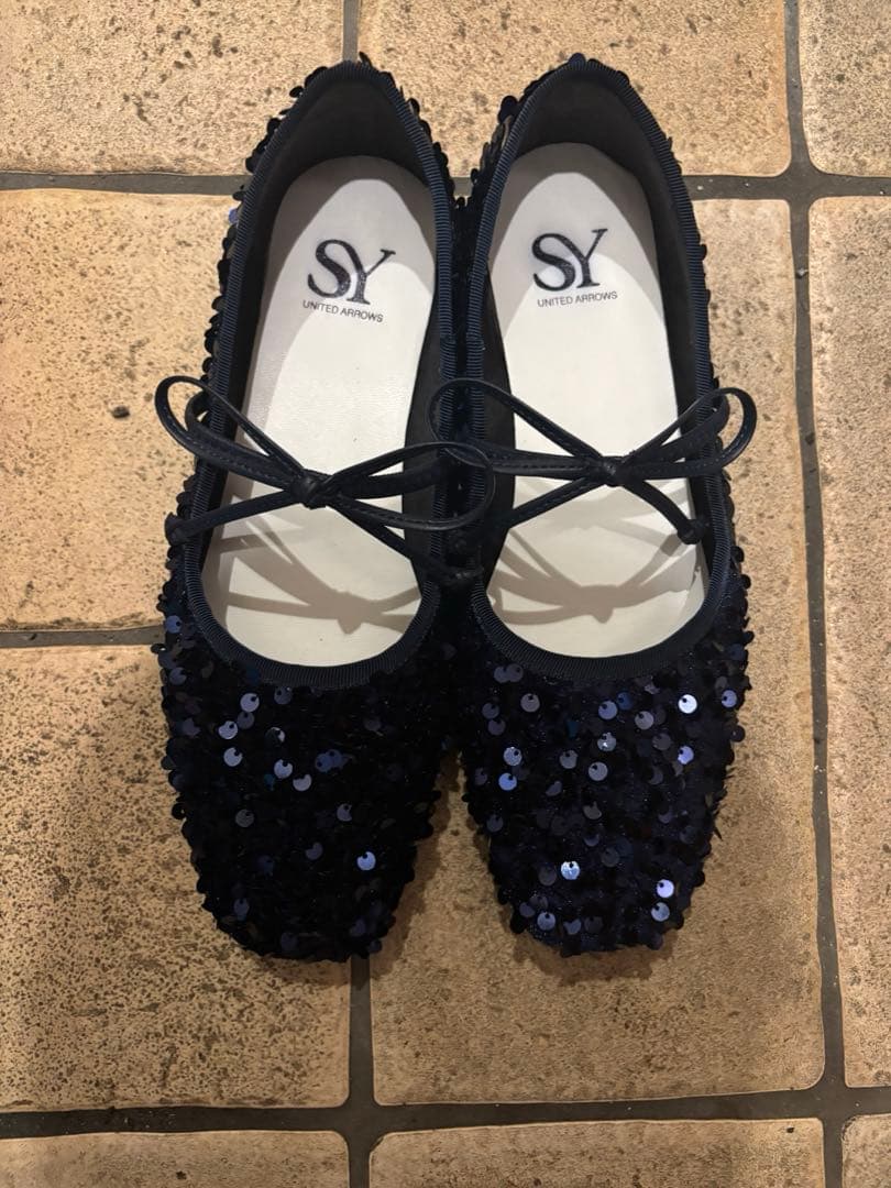 美品　SY united arrows スパンコール バレエシューズ　ネイビー