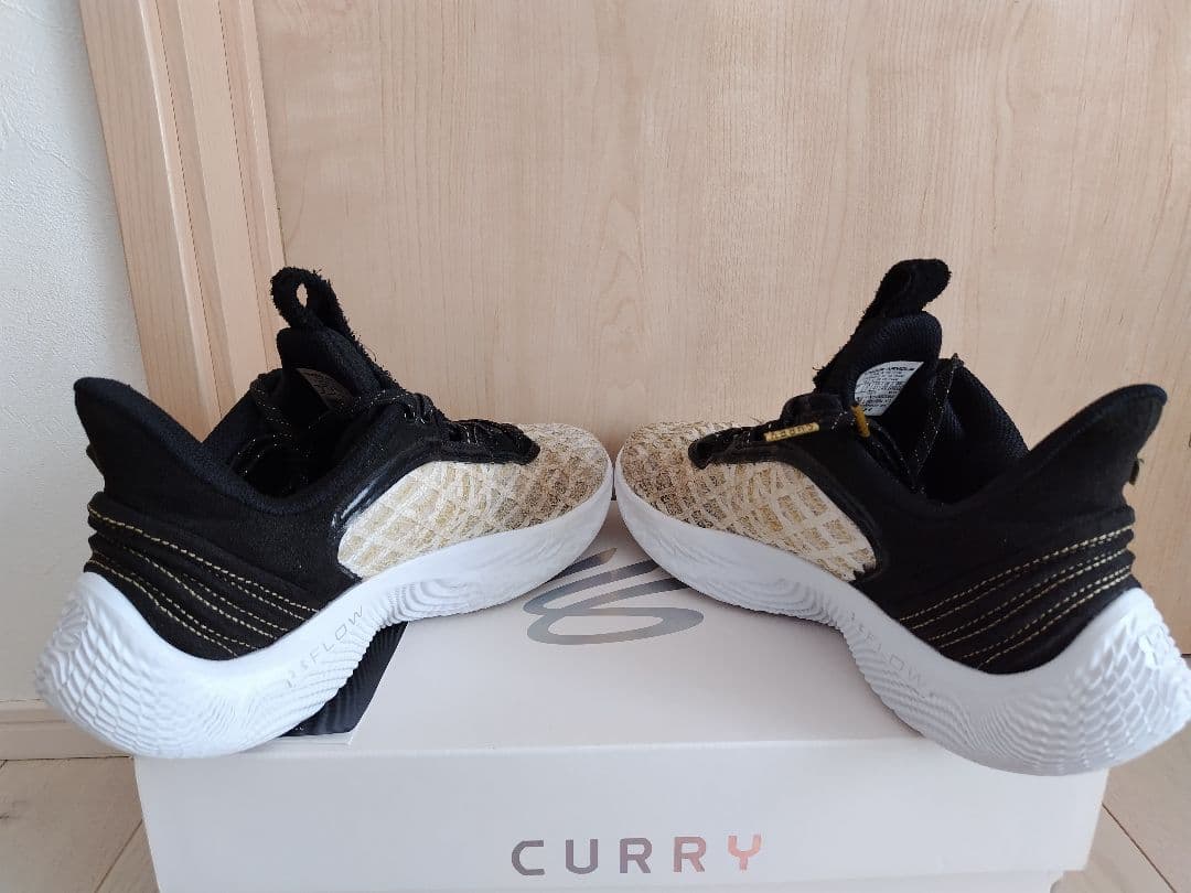 Under Armour Curry 9 カリー9