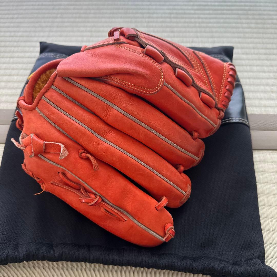 Mizuno 硬式グローブ オレンジ　ピッチャー用　左利き