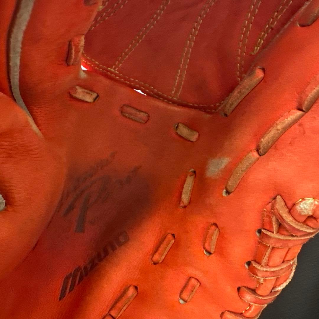 Mizuno 硬式グローブ オレンジ　ピッチャー用　左利き