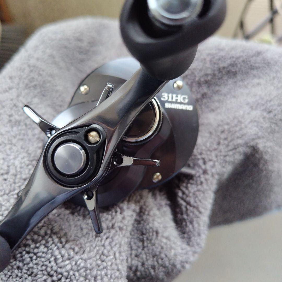 SHIMANO CALCUTTA CONQUEST 31HG 左ハンドル