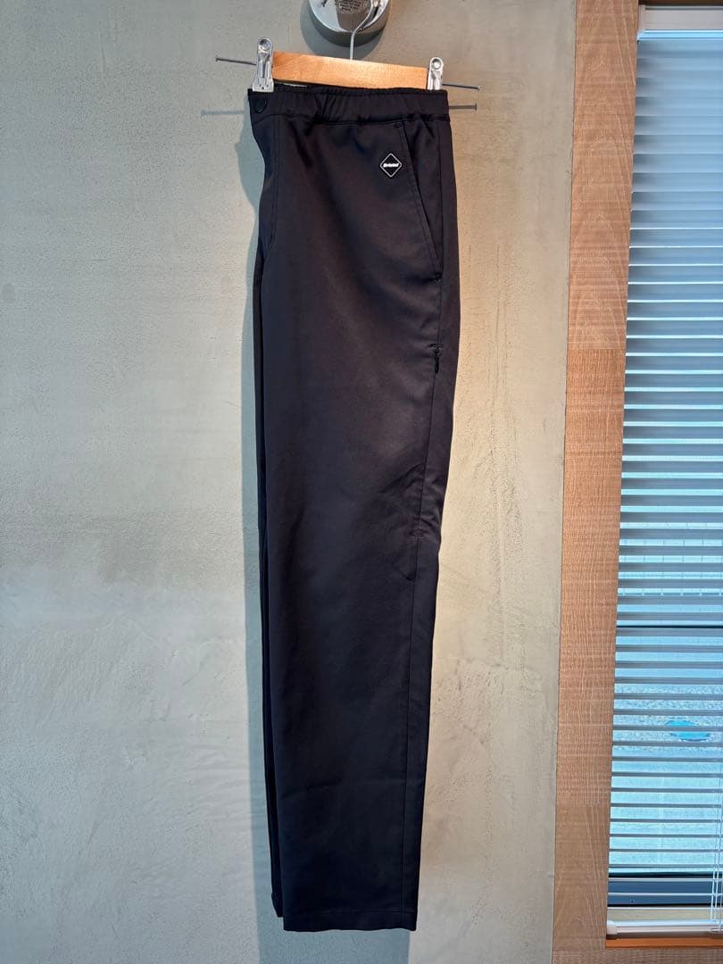 美品　F.C.Real Bristol VENTILATION PANTS