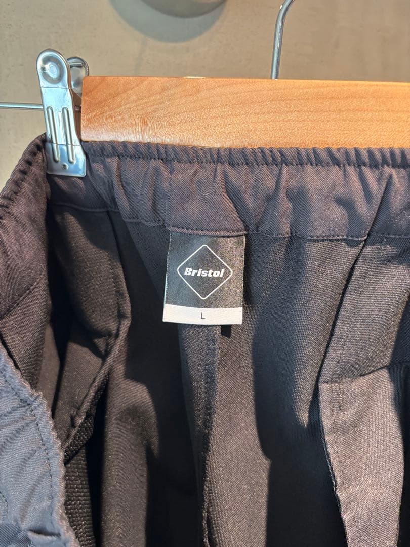 美品　F.C.Real Bristol VENTILATION PANTS