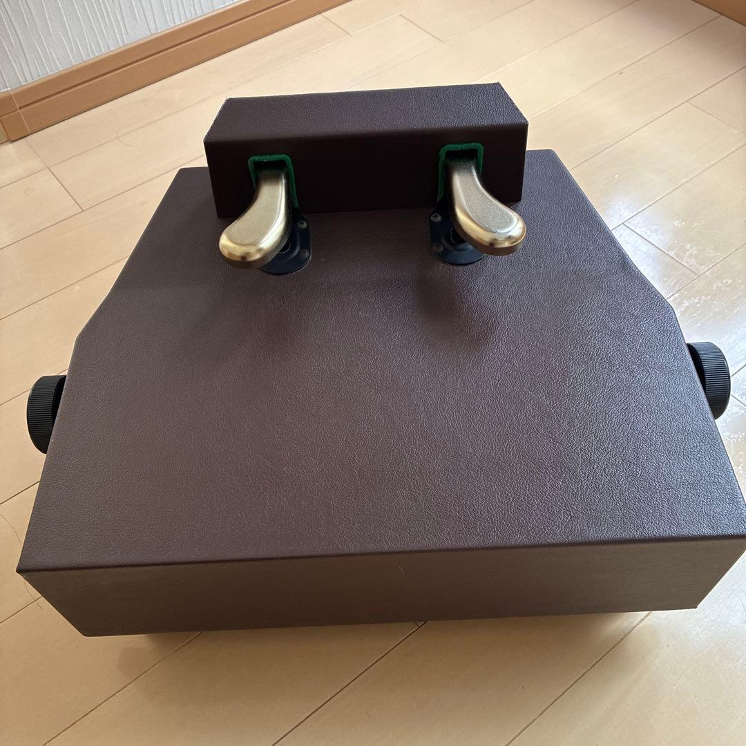 ピアノ　補助ペダル　ウォールナット　AX-100