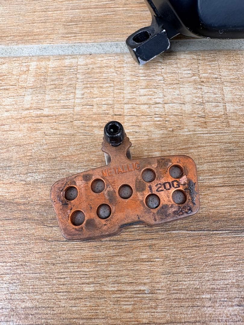 SRAM CODE T ディスクブレーキセット　パッド付き