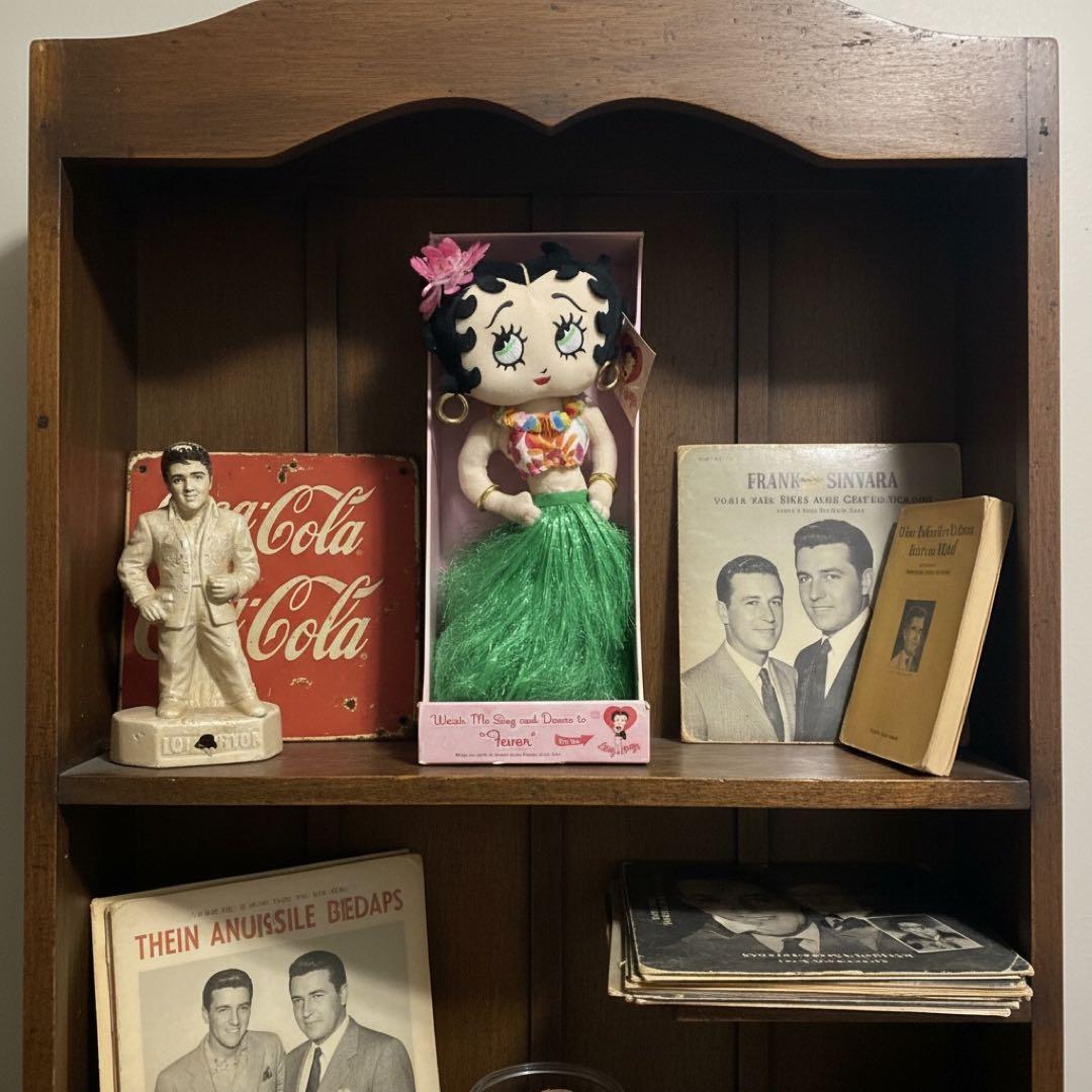 超希少　レトロ　BETTY BOOP フラガールフィギュア