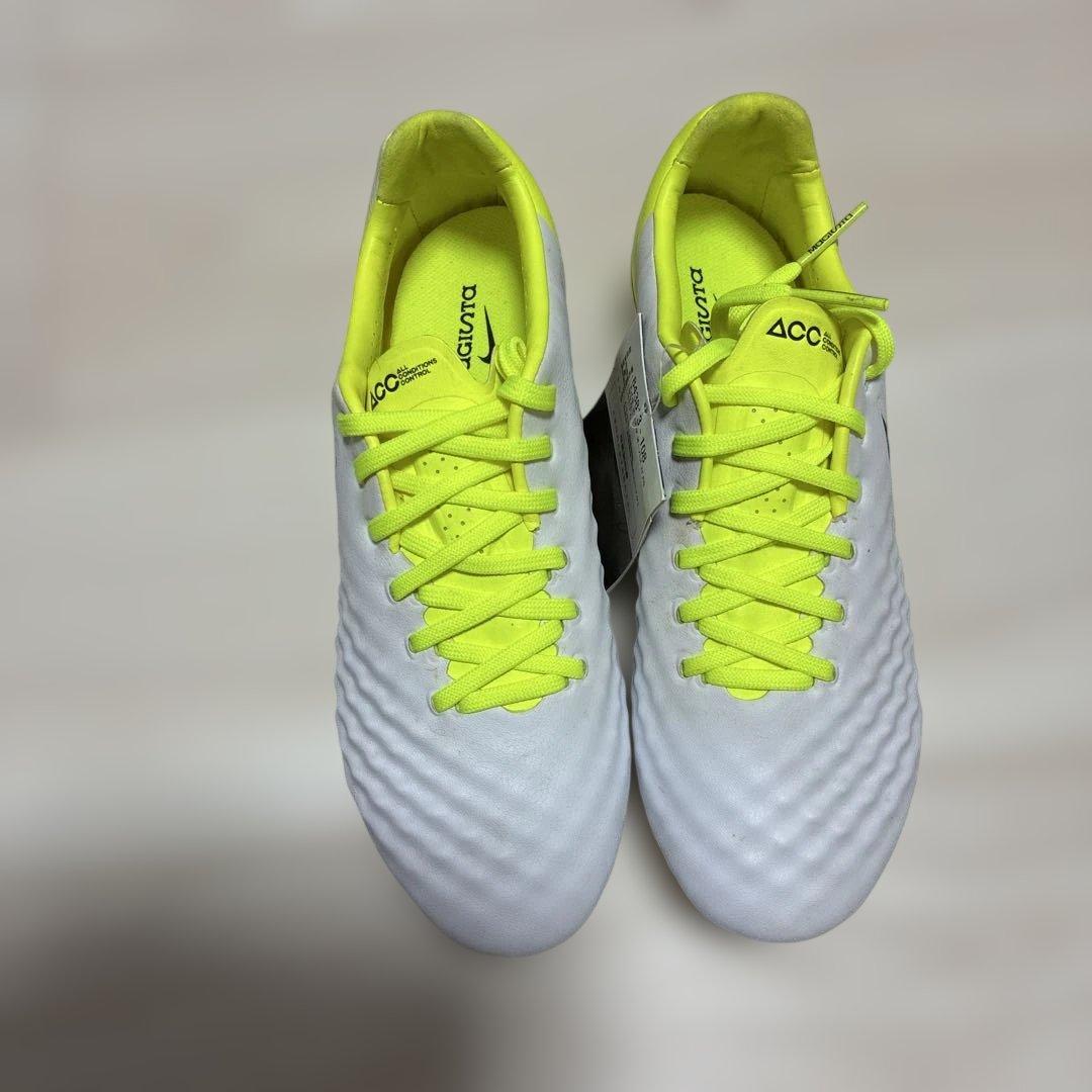 NIKE マジスタ オーパスⅡ FG 23㎝