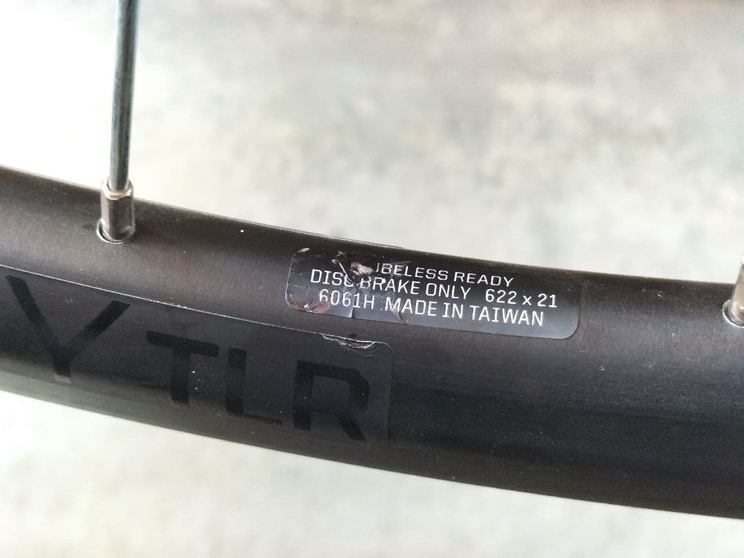 700Cサイズ インター3 内装3段変速ホイール24H リア120mm