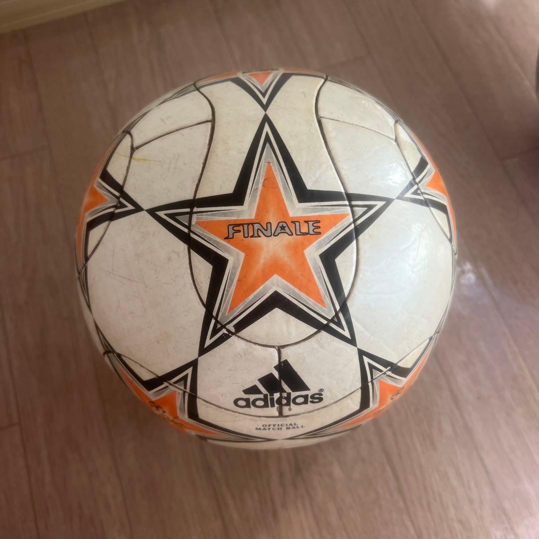 adidas FINALE サッカーボール