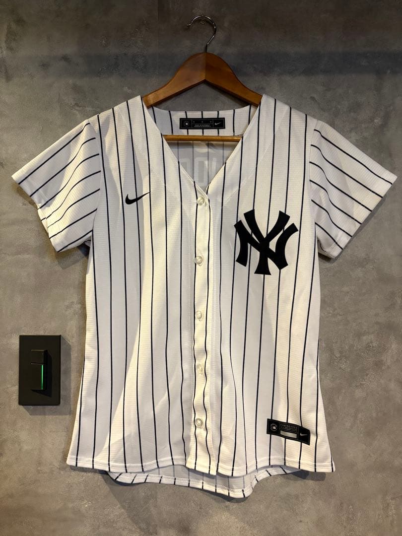 ニューヨーク・ヤンキース JUDGE 99 ユニフォーム　NIKE正規品