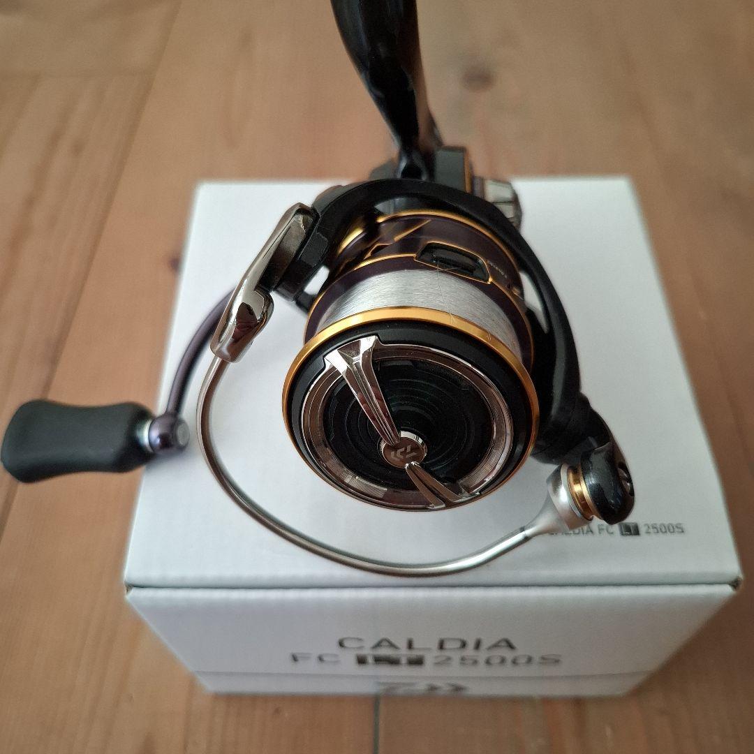 21Caldia FC LT 2500S スピニングリール