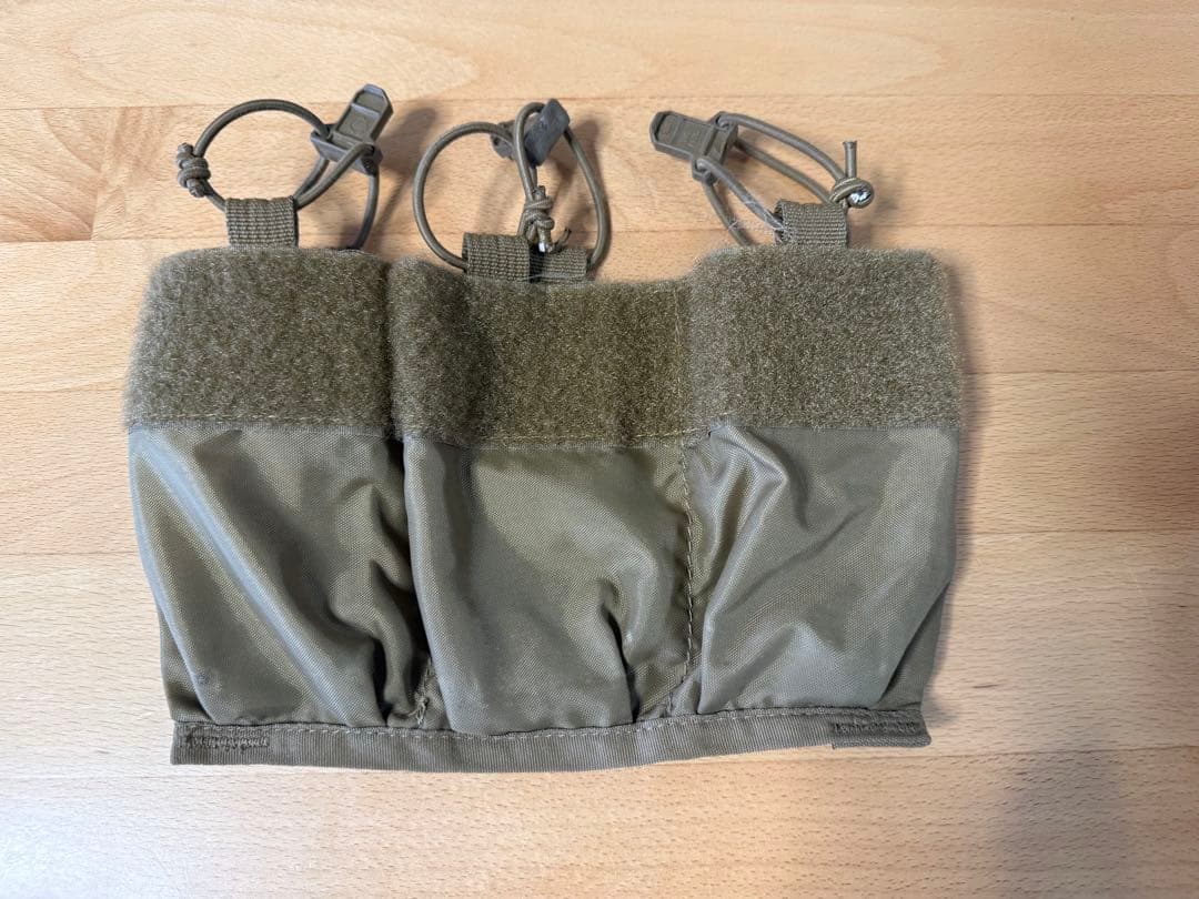 実物　フェローコンセプトKANGAROO INSERT - TRIPLE 556