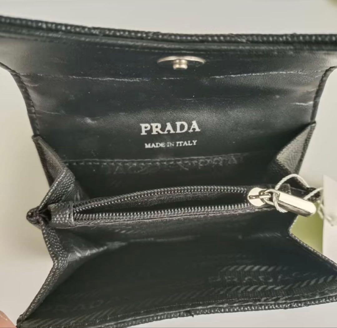 【ノベルティ】PRADA ブラック ナイロン 財布 キルティング