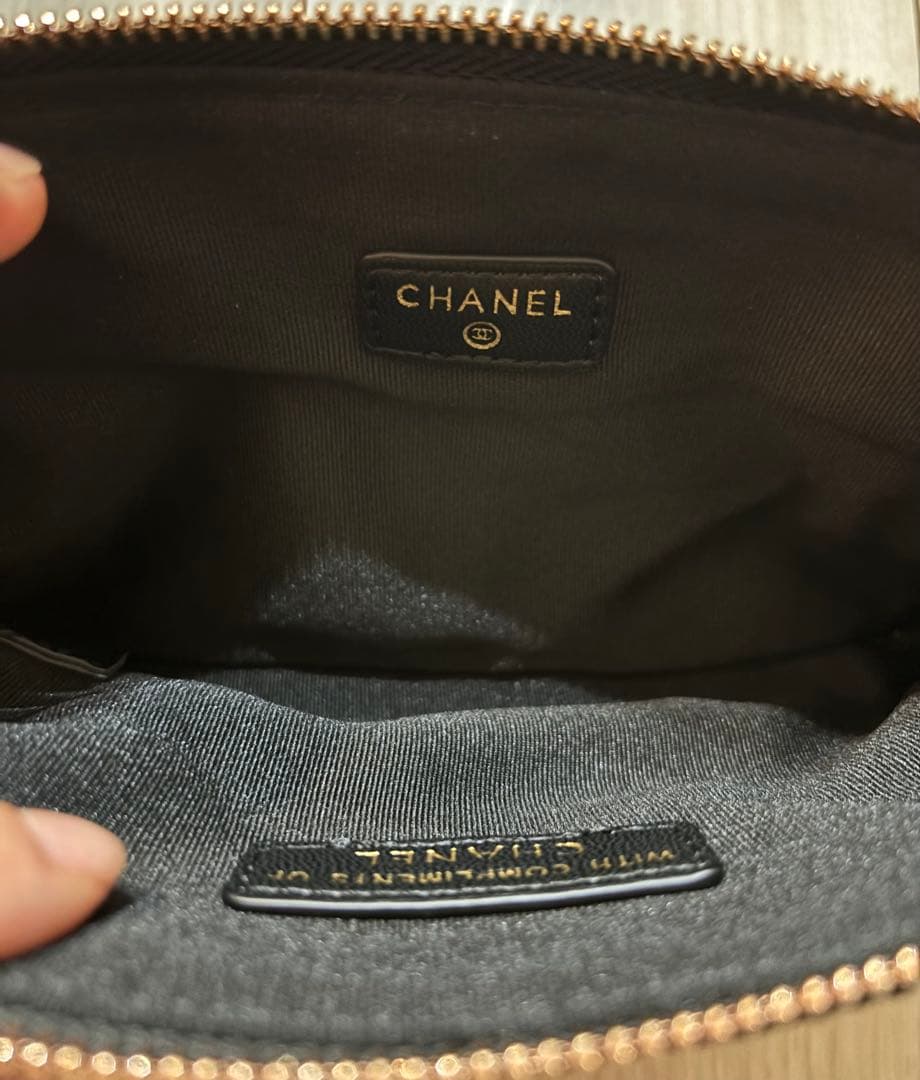 【新品未使用】CHANEL メイクアップクラッチバッグ ノベルティ チェーン付き