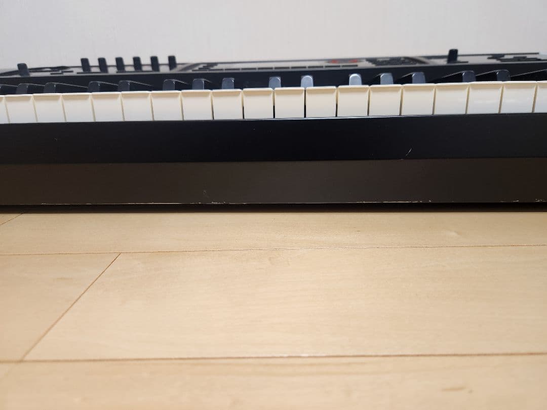 訳あり　Roland FA-08 88鍵 シンセサイザー ケース付　送料込み