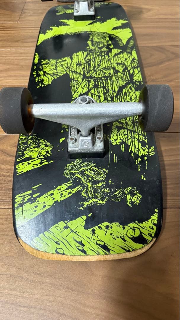 INDEPENDENT TRUCK グラフィックデッキ スケートボード