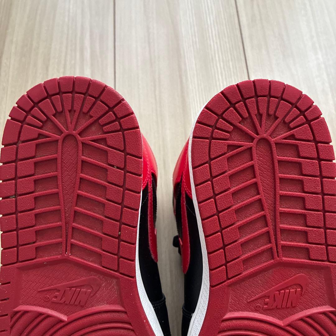 Air Jordan ミッドカットスニーカー 赤/黒