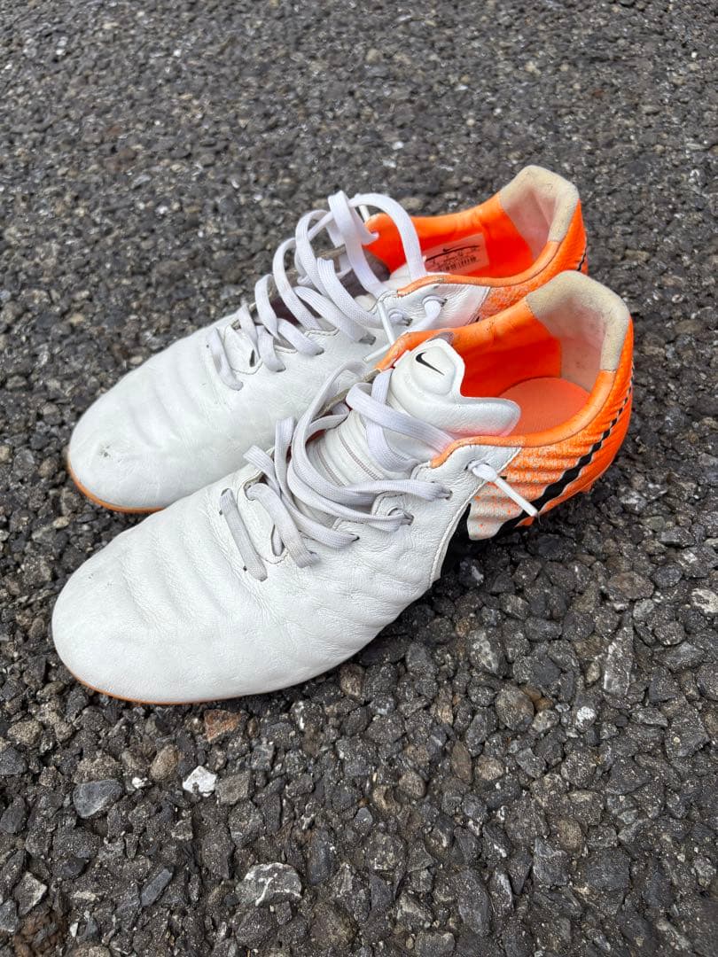 Nike 廃盤　ナイキ サッカースパイク ティエンポ レジェンド 7
