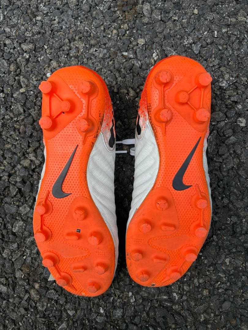 Nike 廃盤　ナイキ サッカースパイク ティエンポ レジェンド 7