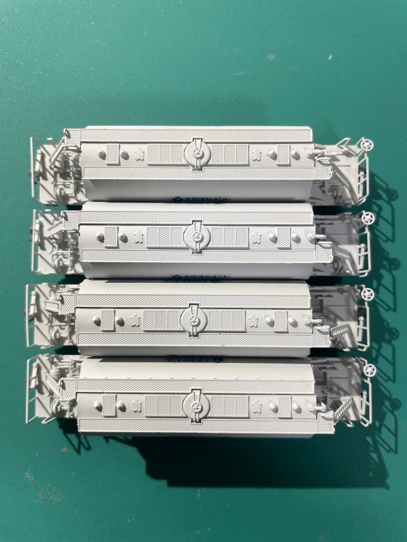 TOMIX Nゲージ　KE65 5号機　ホキ1100 2両セット