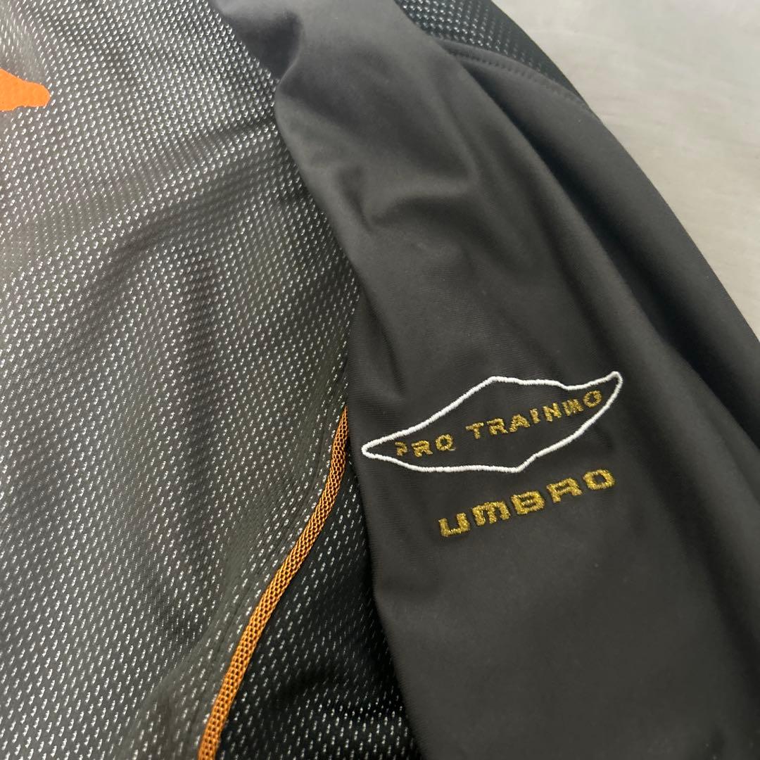 UMBRO PRO TRAINING シャツ グレー/オレンジ