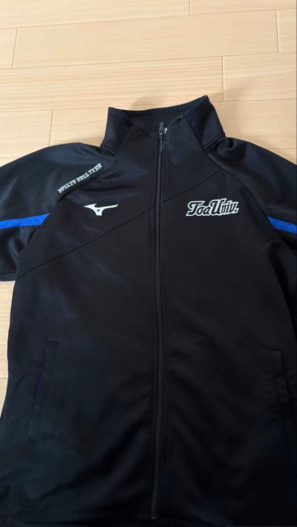 Mizuno ブラック ジップアップ ウォームアップウェア