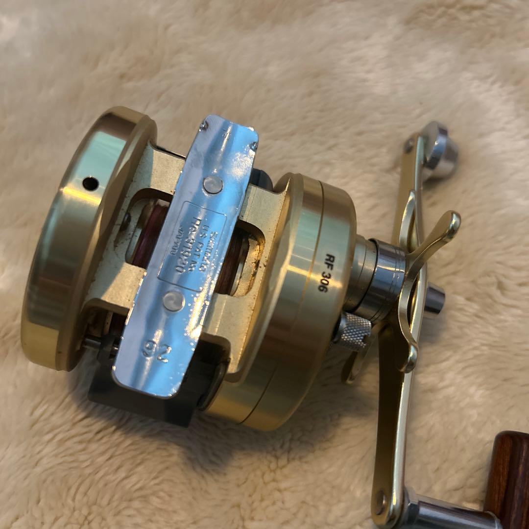 シマノ カルカッタ 小船 401 CALCUTTA