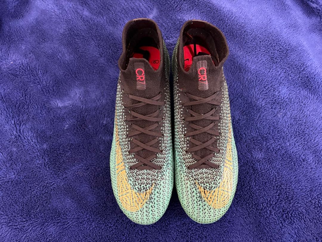 シューズ CR7