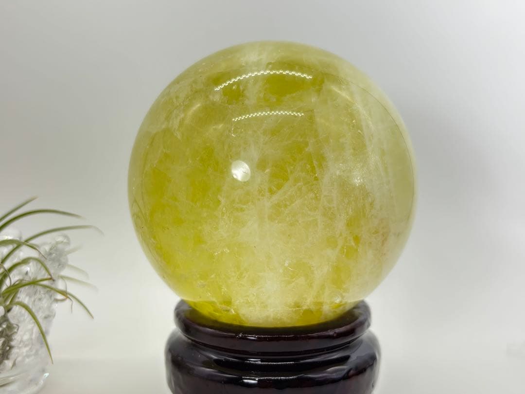 天然石　特大サイズ シトリンスフィア　大量虹入り　933g 台座付き