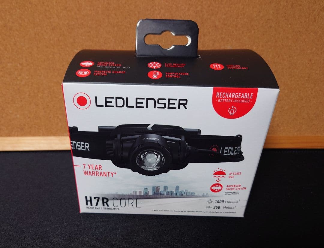 LEDLENSER H7R CORE ヘッドランプ レッドレンザー