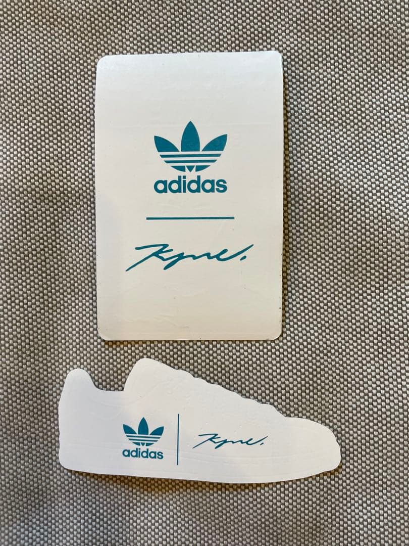 kyne adidas ステッカー