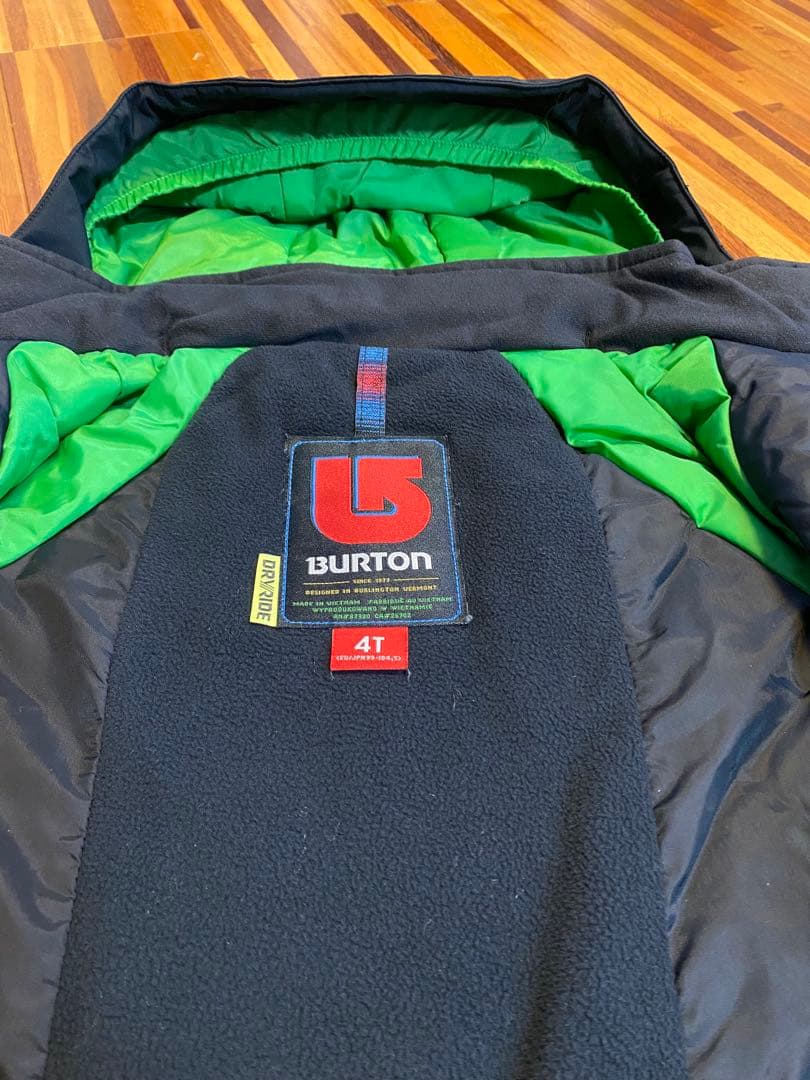 Burton キッズ 4T スノーボードウェア上下セット